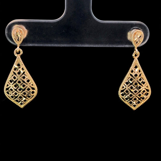 Gold earrings