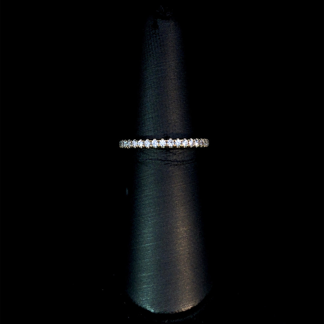 165445 - .29 ctw diamond band