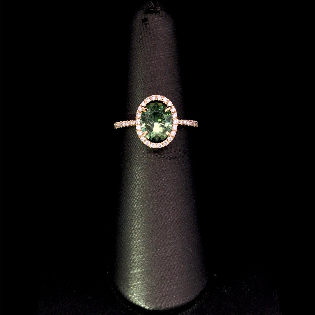 164499 - 1.87 ctw garnet and diamond ring