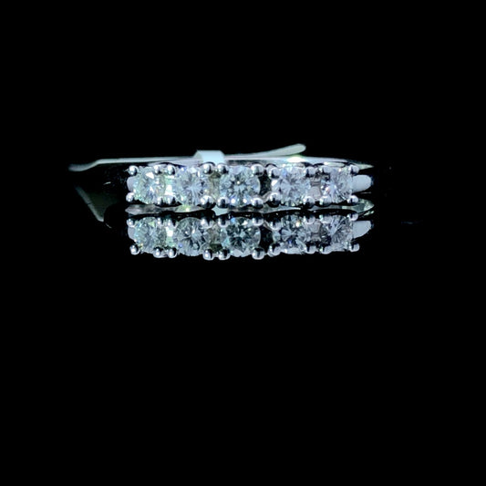 149538 - .25 ctw diamond band