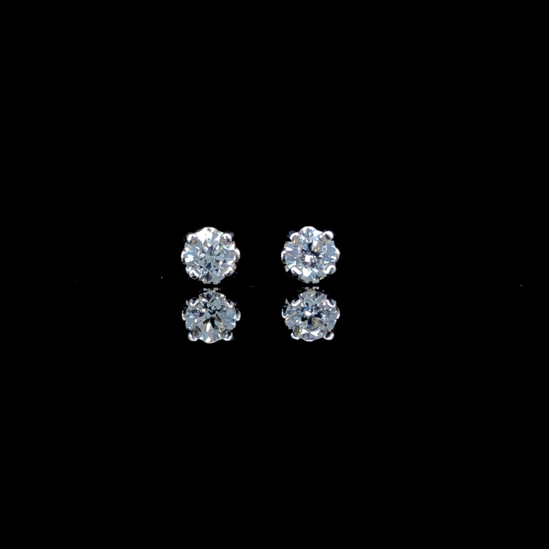 167497 - .39 ctw diamond studs