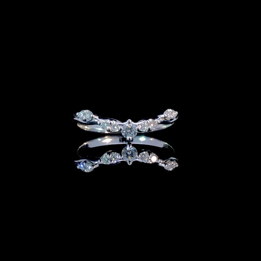 166939 - .20 ctw diamond band