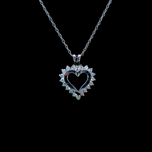 165994 - .25ctw diamond pendant