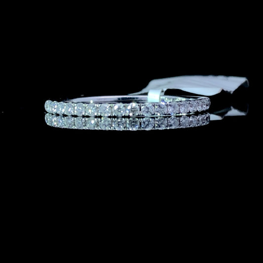 159847 - .24 ctw diamond band