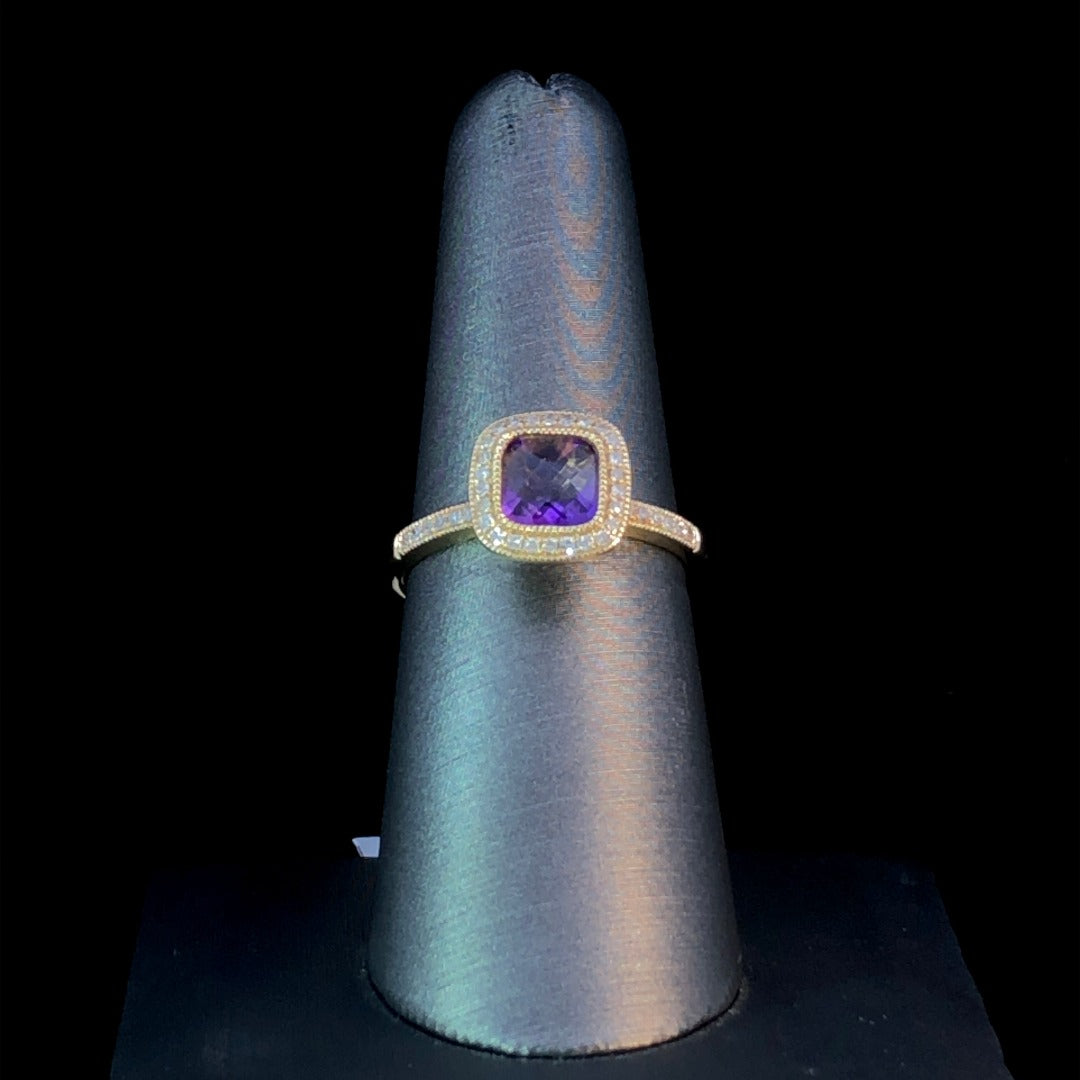 151627 - Amethyst and diamond ring