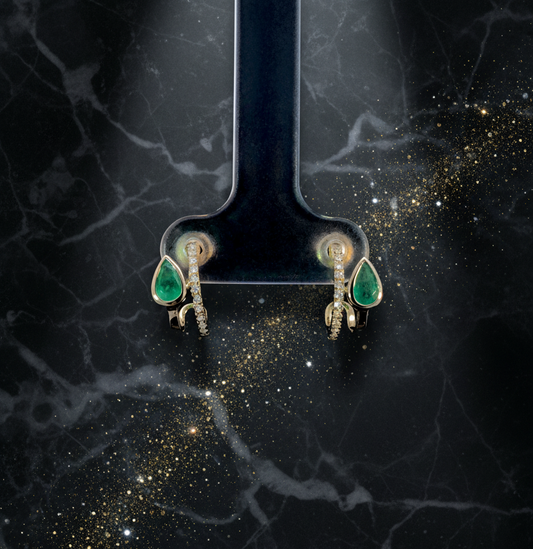 166962 - Emerald and diamond earrings