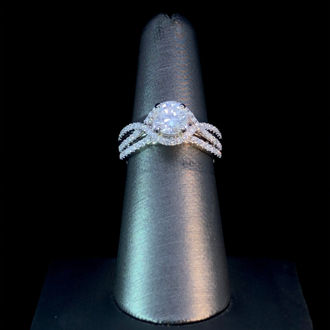 160760 - 1.61 ctw diamond ring