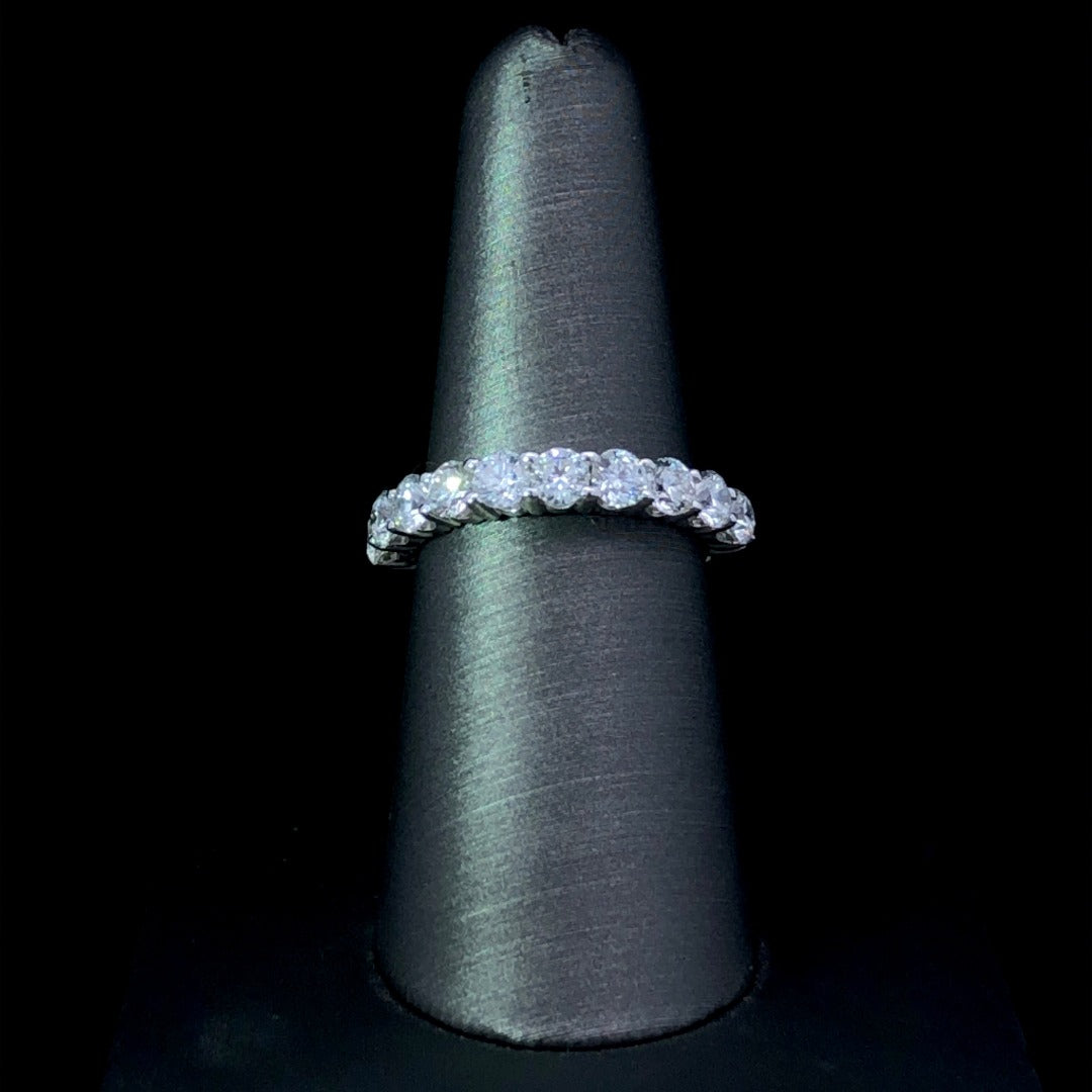159539 - 1.50 ctw diamond band