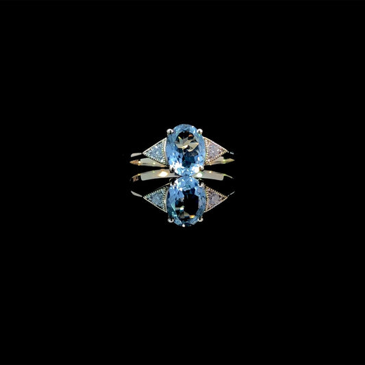 164137 - 1.05 ctw aquamarine and diamond ring