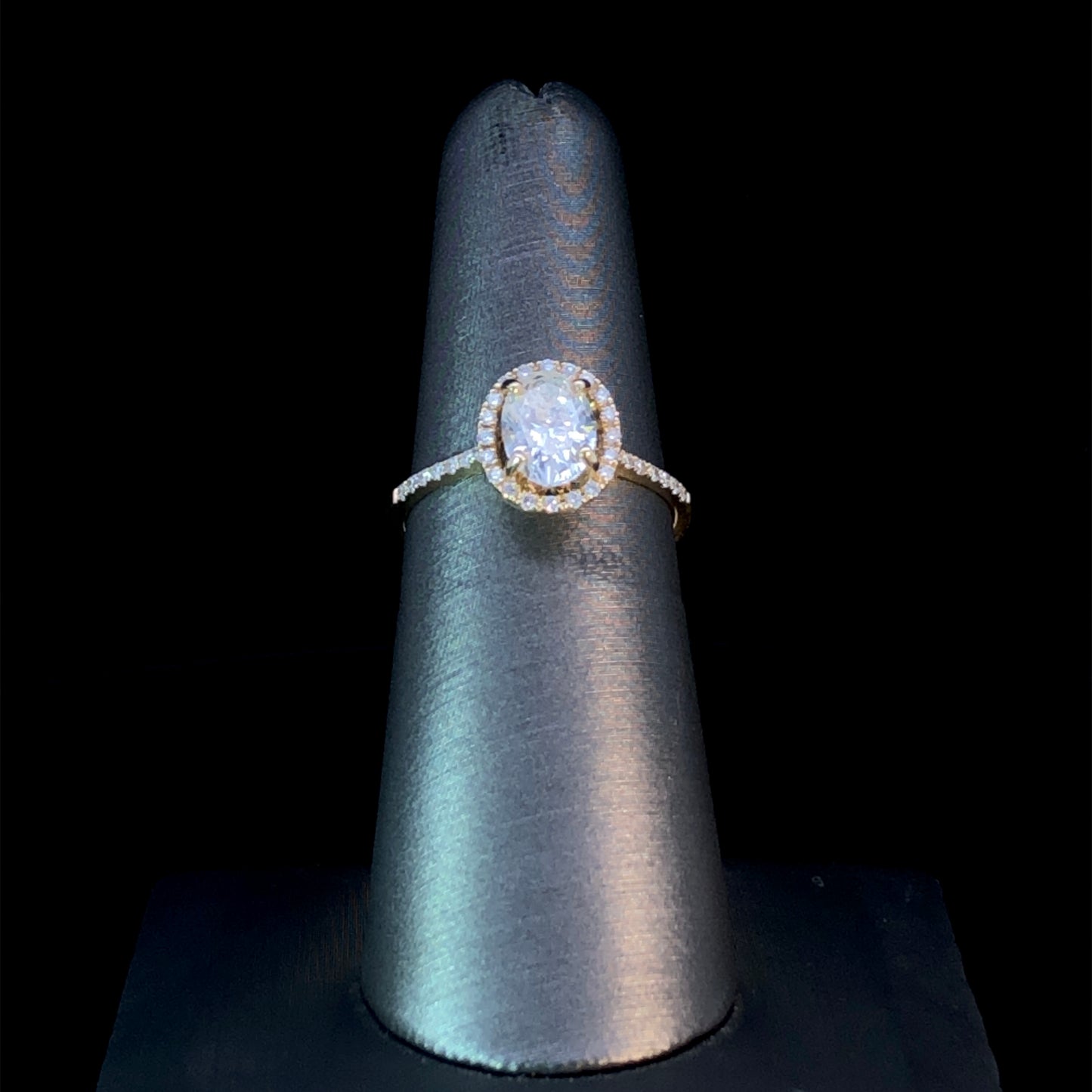160569 - 1.20 ctw diamond ring