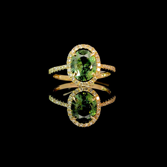 164499 - 1.87 ctw garnet and diamond ring