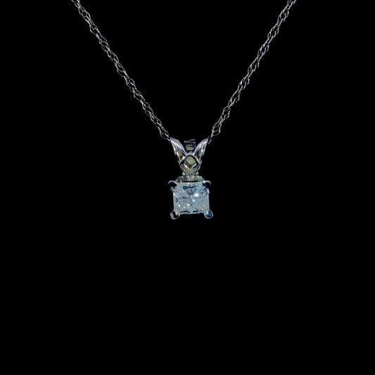 165593 - .41 ctw diamond pendant