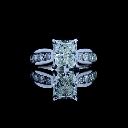 162681 - 2.46ctw diamond ring