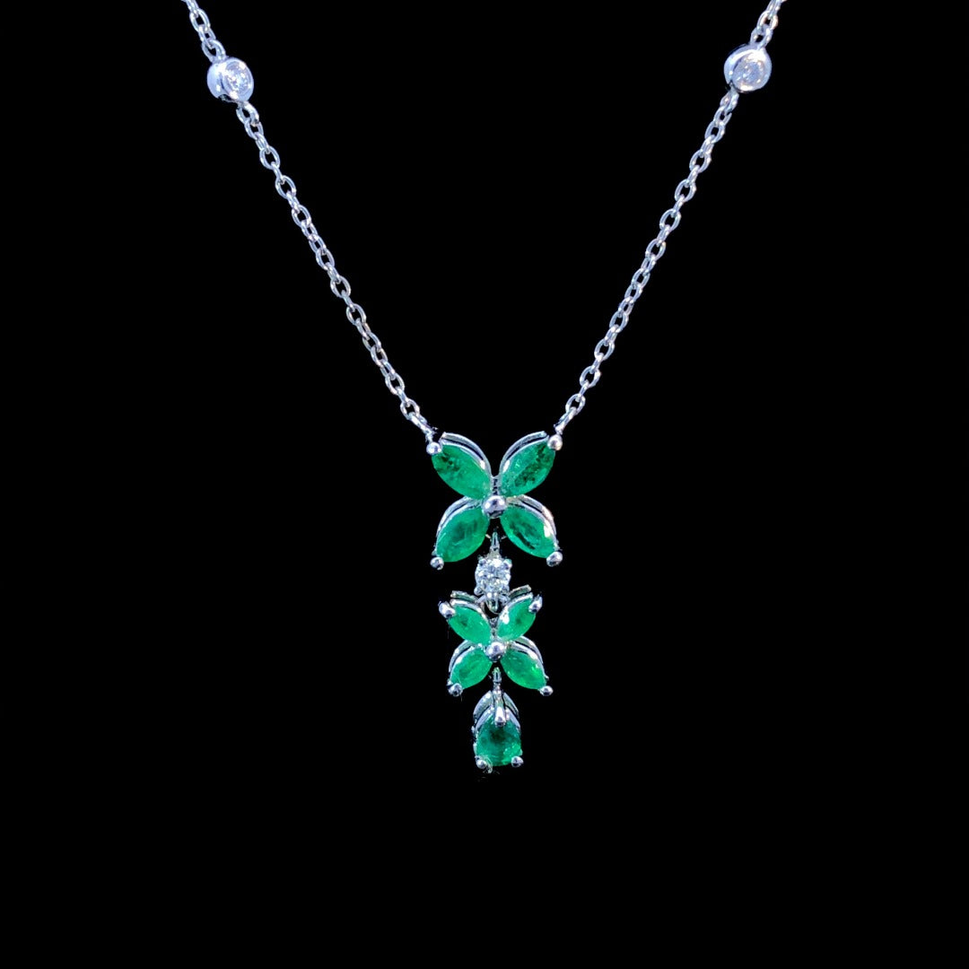 1.14 ctw emerald and diamond pendant