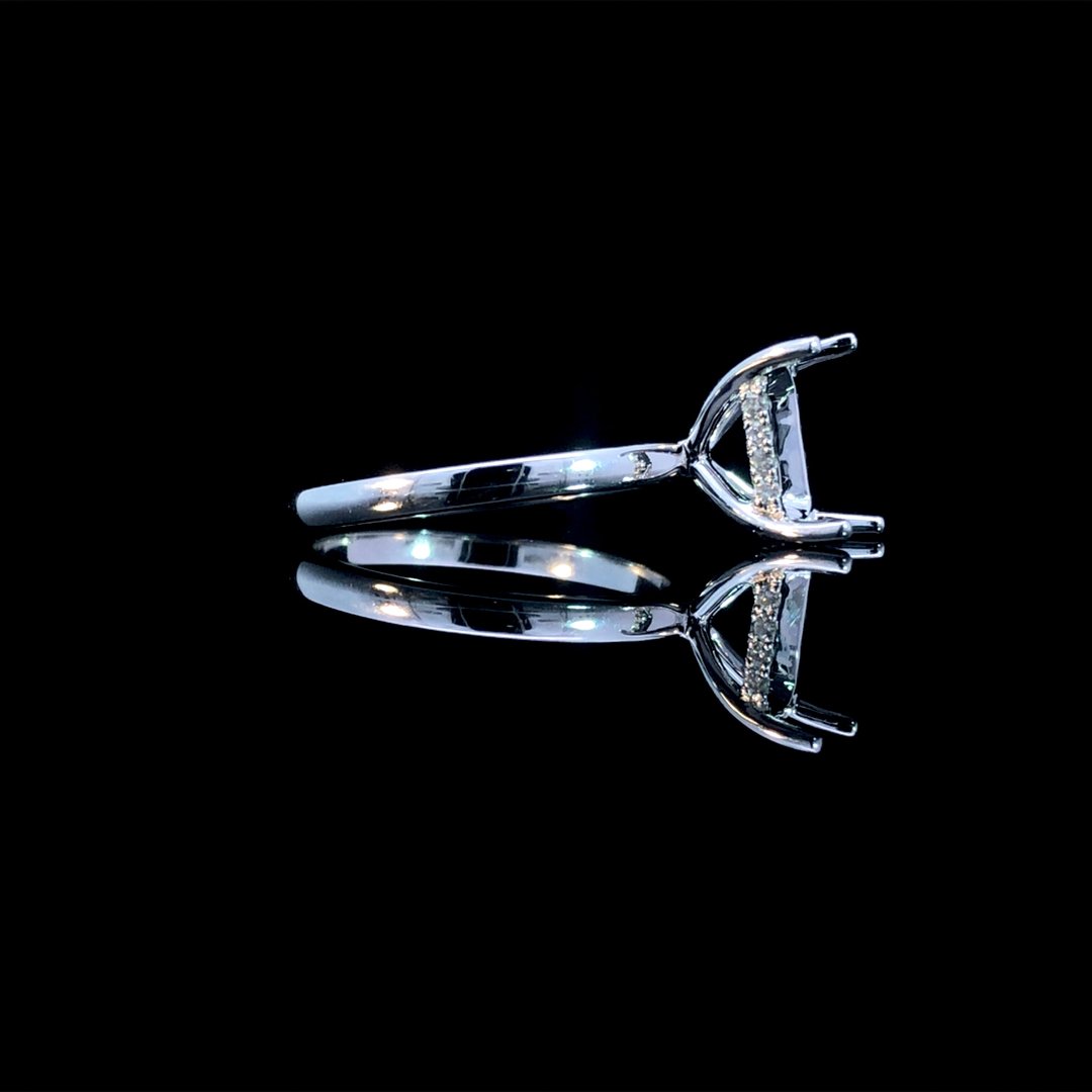 164113 - .07 ctw diamond semi mount