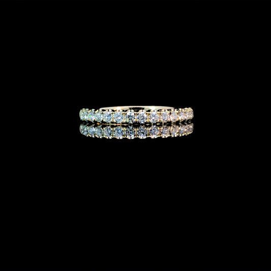 165077 - .37 ctw diamond band