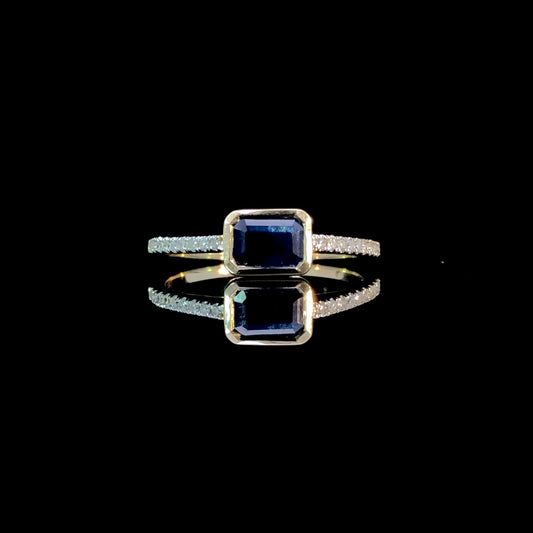 166608 - sapphire and diamond ring