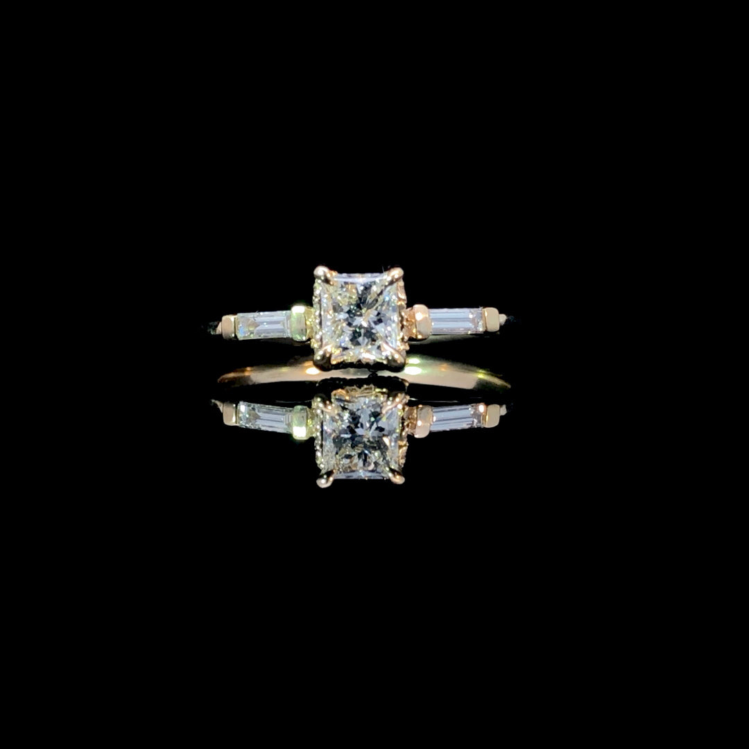166485 - .52ctw diamond ring
