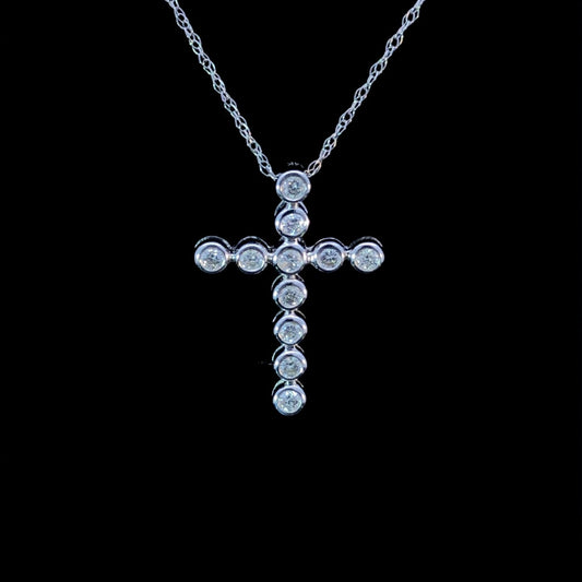 147781 - .25 ctw diamond pendant