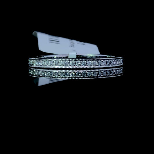 142261 - .12 ctw diamond band