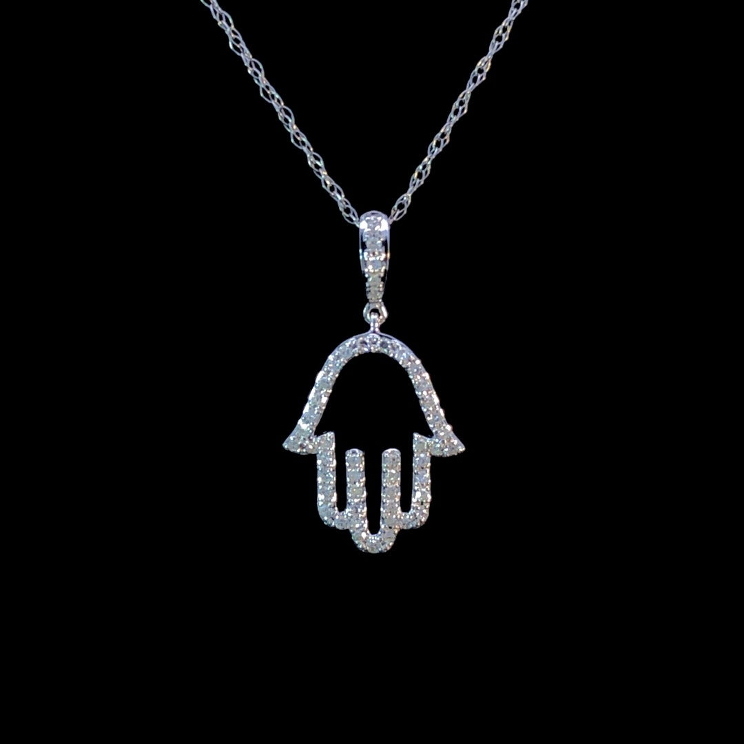 163149 - .18 ctw diamond pendant