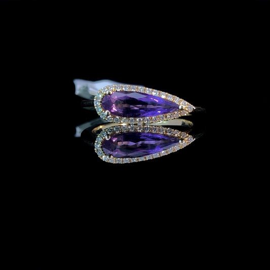 157658 - 1.05 ctw amethyst and diamond ring