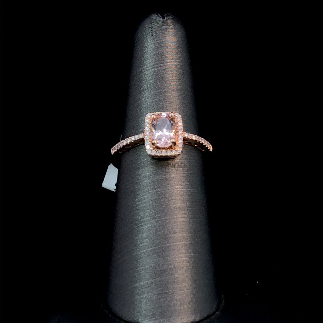 161335 - .92 ctw morganite and diamond ring