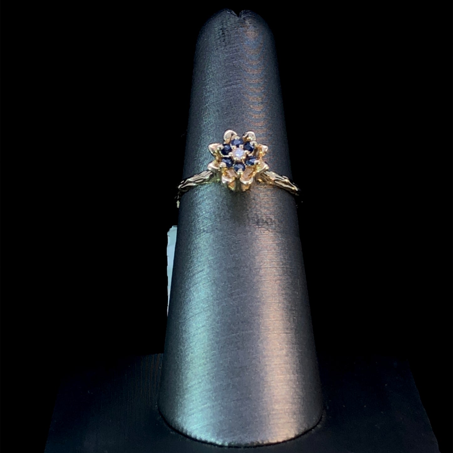 Sapphire and diamond ring