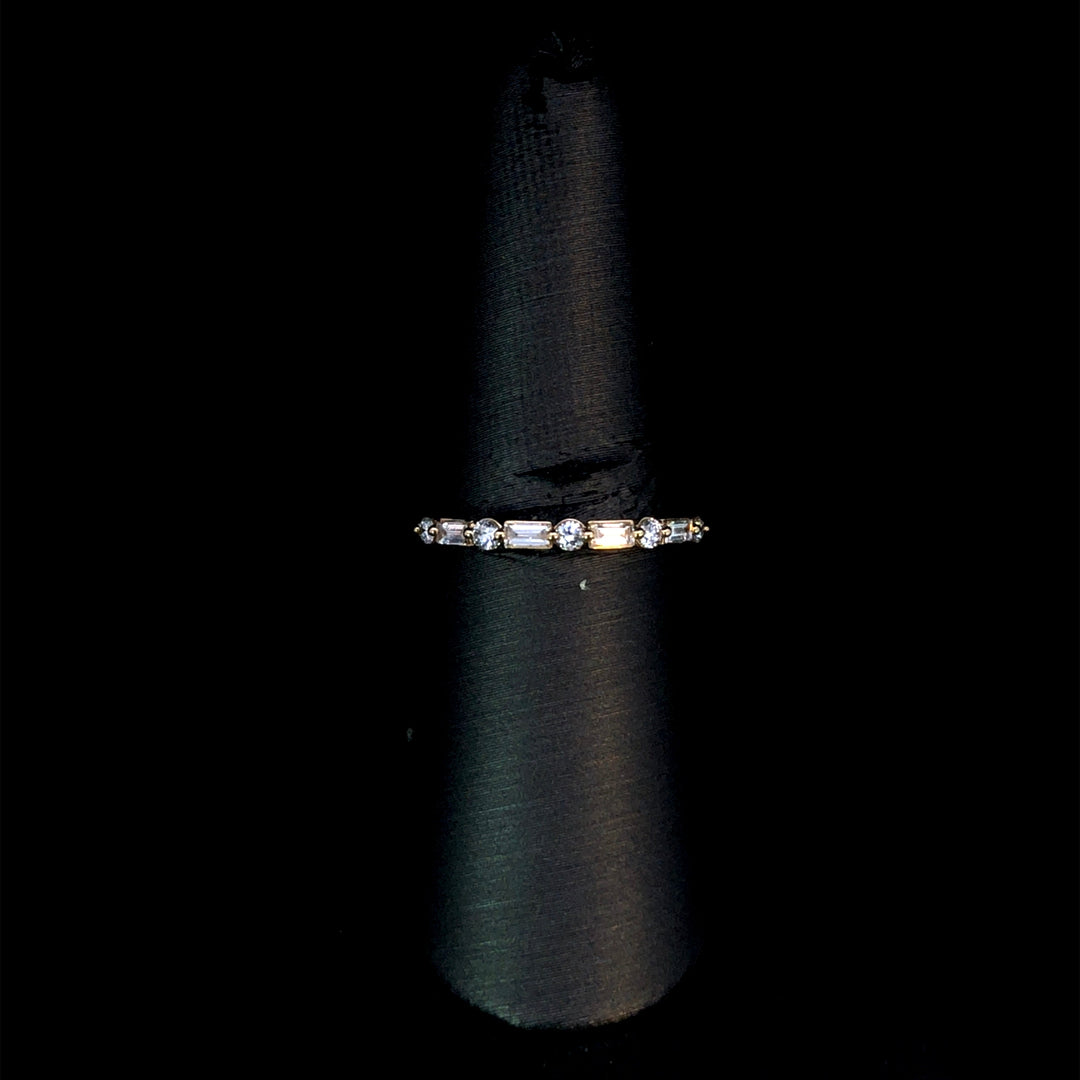 166894 - .33 ctw Diamond Ring