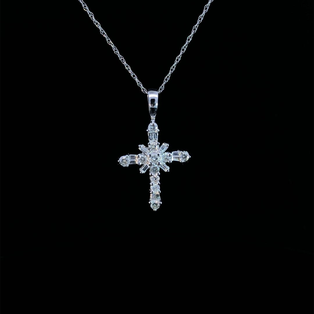 164119 - .52 ctw diamond pendant