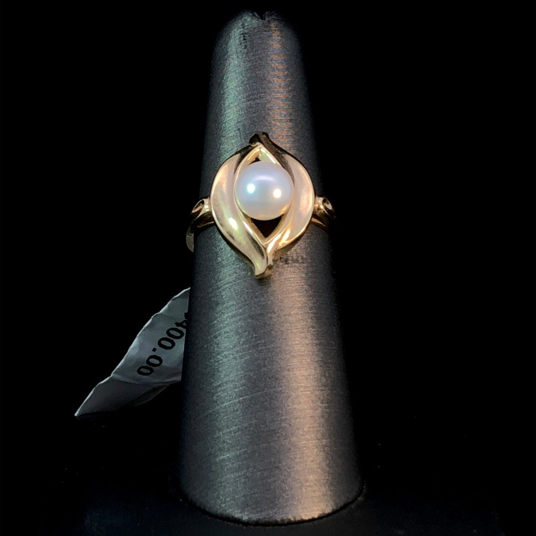 111603 - Pearl ring