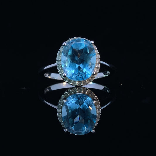 147117 - 2.15 ctw blue topaz and diamond ring