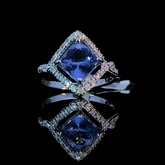 156289 - 1.75 ctw tanzanite and diamond ring