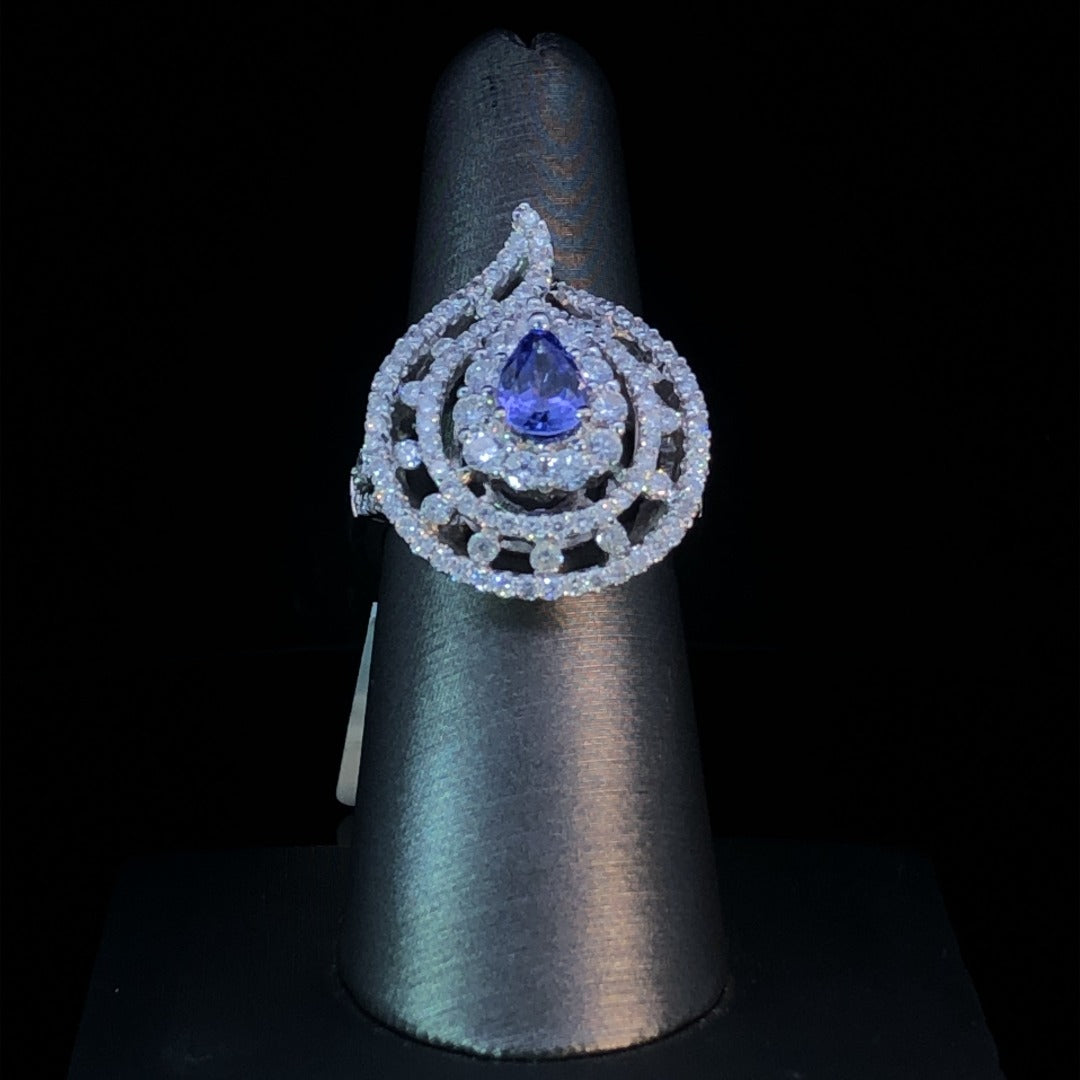 145833 - 2.79 ctw tanzanite and diamond ring