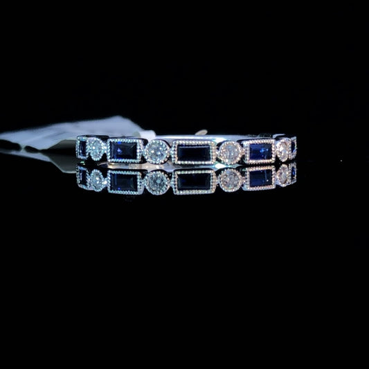 157683 - Sapphire and diamond ring