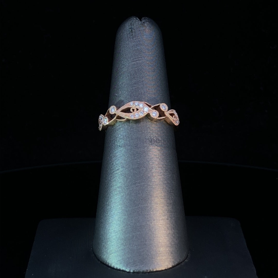 149587 - .20 ctw diamond band