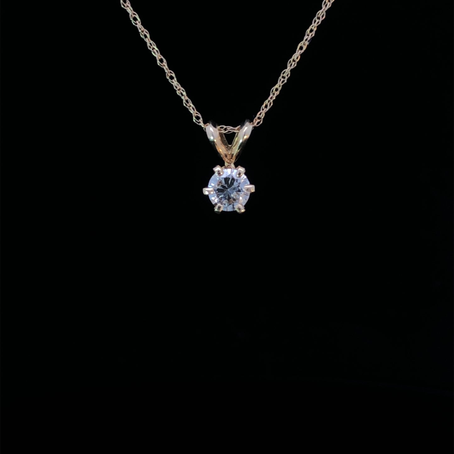 161350 - .25 ctw diamond pendant