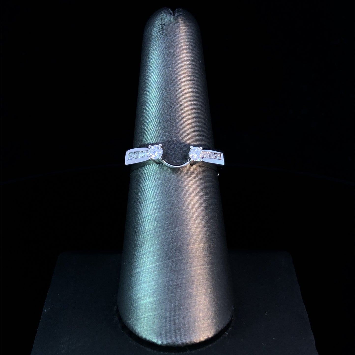 134848 - .26 ctw diamond ring wrap
