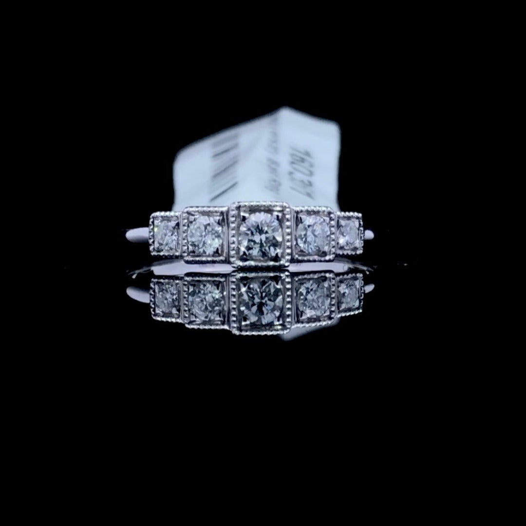 160351 - .26 ctw diamond ring