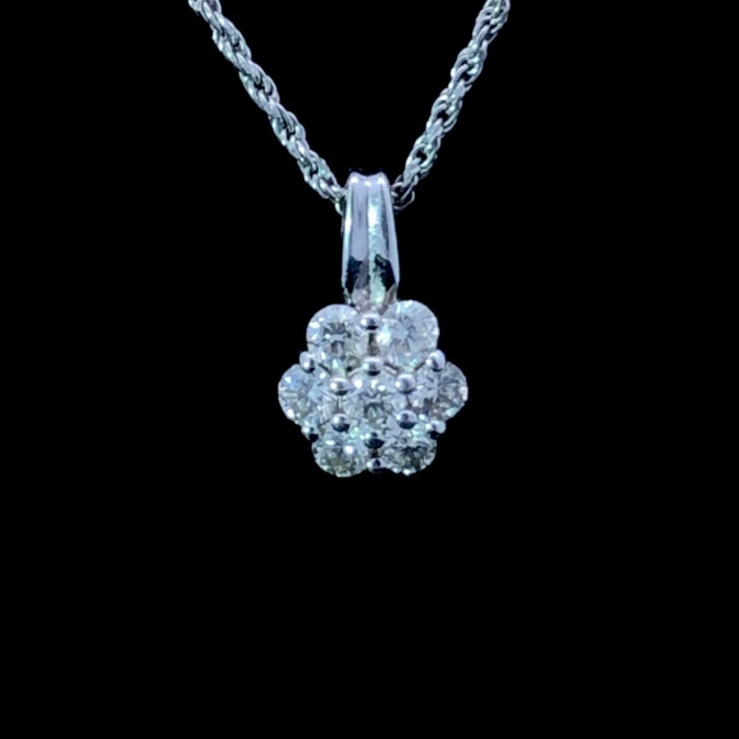 140876 - .49 ctw diamond pendant