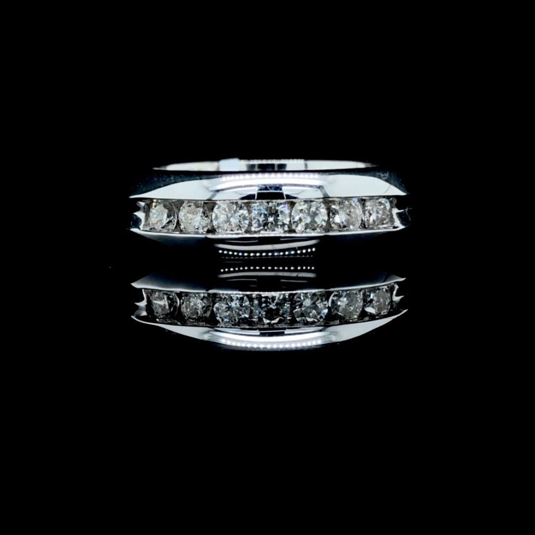 151026 - .50 ctw diamond band