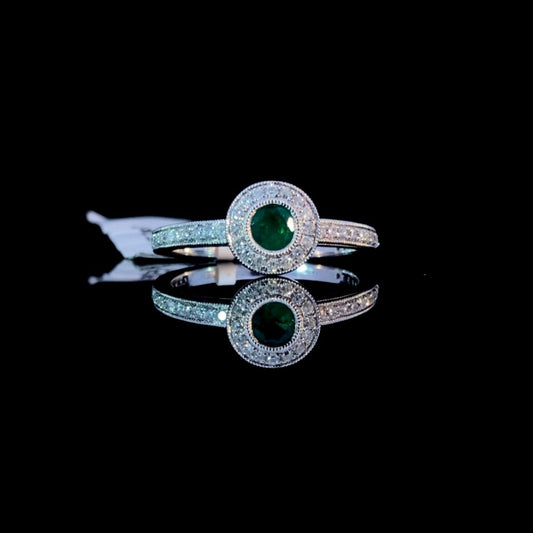 157678 - .51 ctw emerald and diamond ring