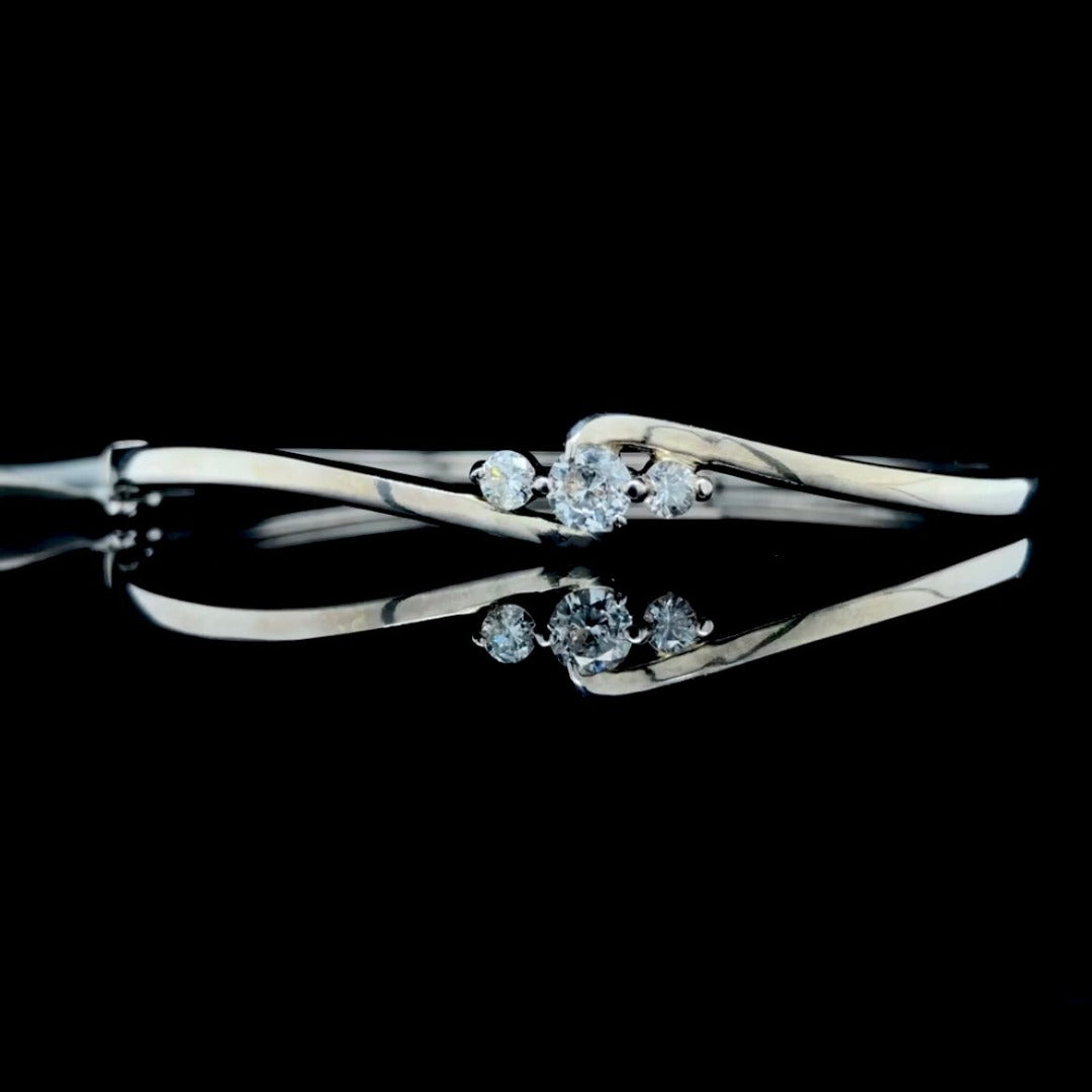 156485 - .65 ctw diamond bracelet