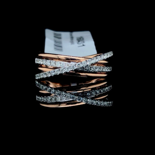 160431 - .29 ctw diamond ring