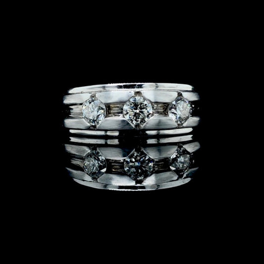 158333 - .95 ctw diamond ring