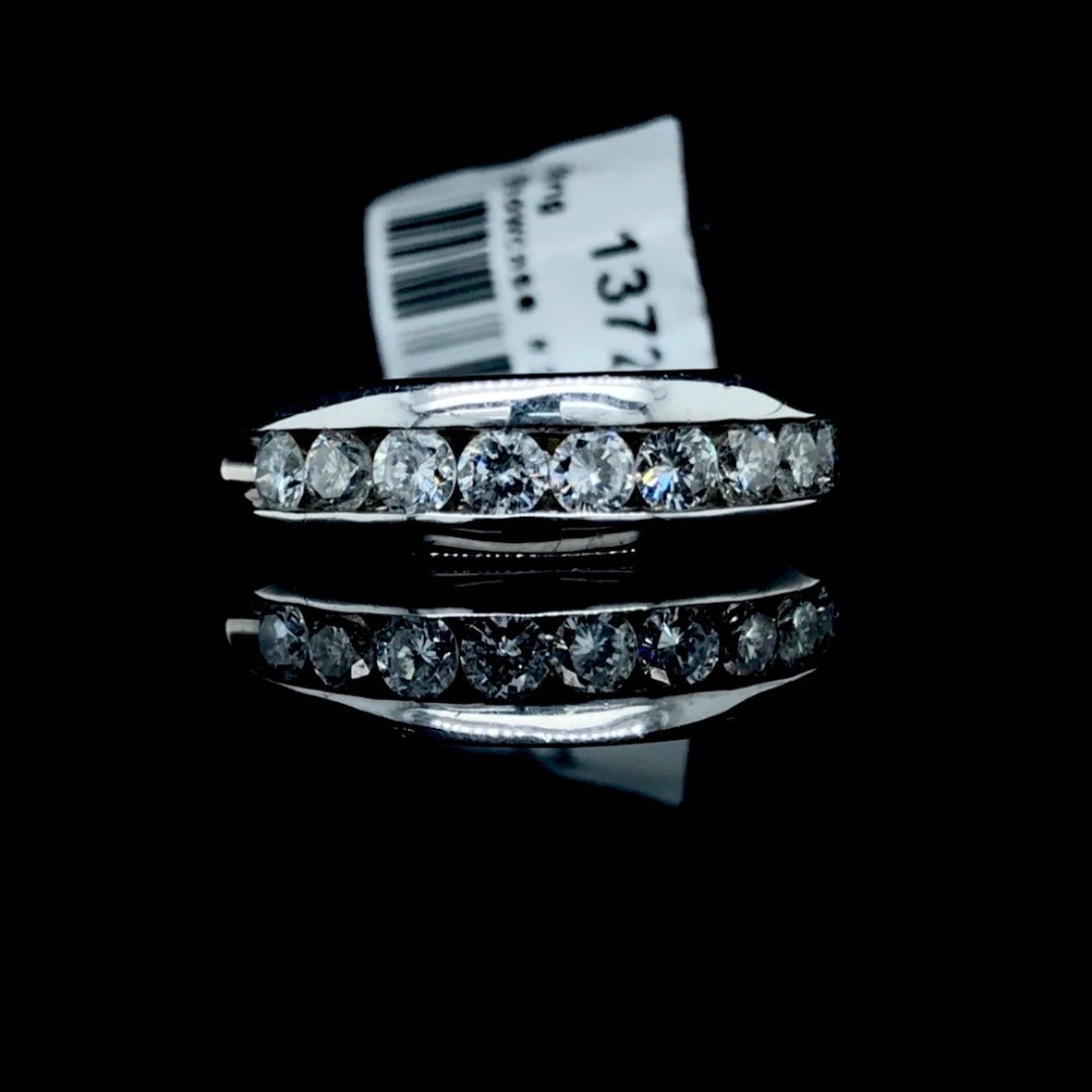 1.00 ctw diamond platinum wedding band