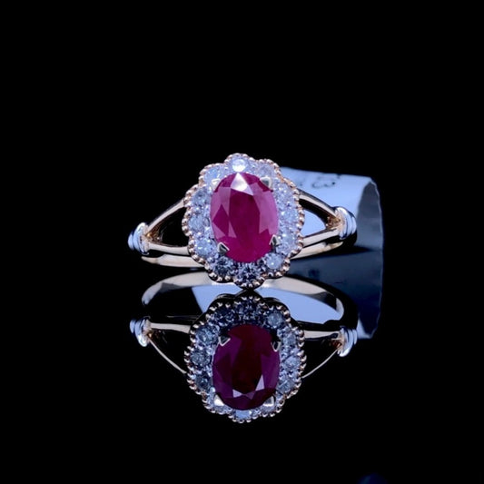 156633 - 1.30 ctw Ruby and diamond ring