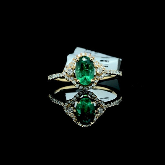 160753 - 1.03 ctw emerald and diamond ring