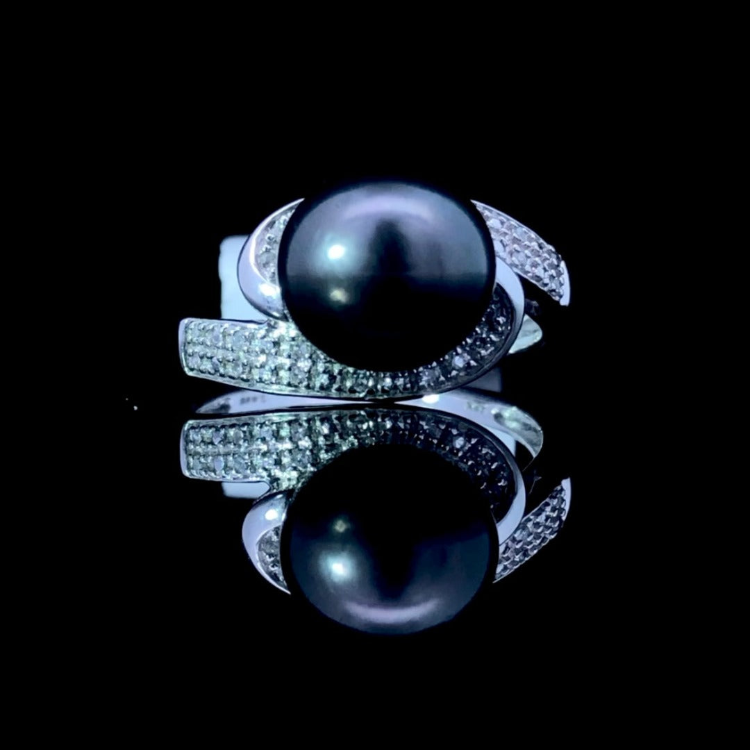151645 - Diamond and pearl ring