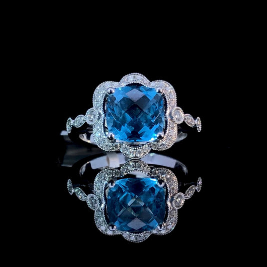 157647 - 3.11 ctw blue topaz ring